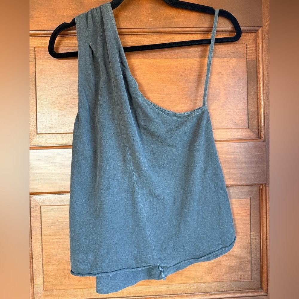 Unsubscribed One Shoulder Cotton Top - Picture 2 of 4